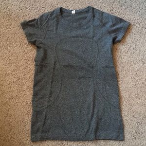 Lululemon Swiftly Tech SS Crew Tee Size 6